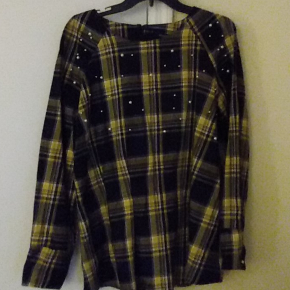 Ashley Stewart pearl blouse